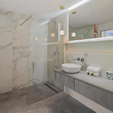 Vacation Marbella I Promise, Private Hot Tub, Turquoise Pool, Sauna, Turkish Bath, Gym, Close To Golfs *