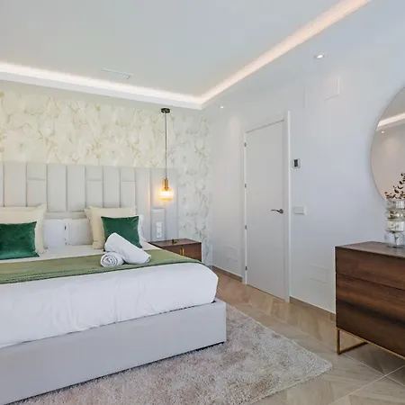 Vacation Marbella I Promise, Private Hot Tub, Turquoise Pool, Sauna, Turkish Bath, Gym, Close To Golfs Estepona